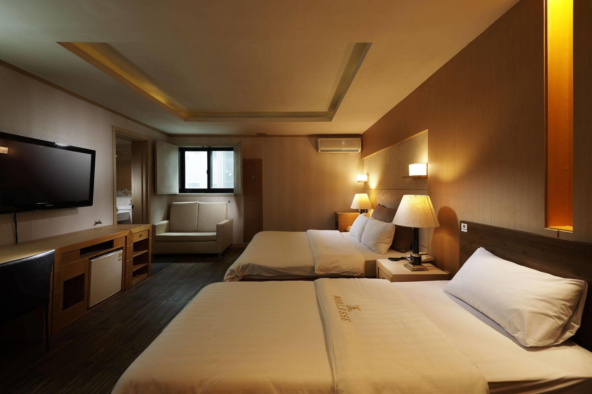 Hotel Noblesse, Yeoksam Seoul Exterior photo